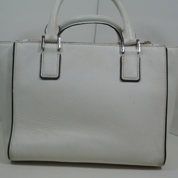 Michael Kors white leather purse - Picture 4 of 11